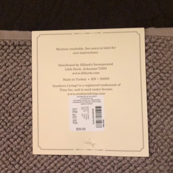 ❤️❤️❤️SOUTHERN LIVING BATH MAT. PLATINUM SERIES - Picture 3 of 5